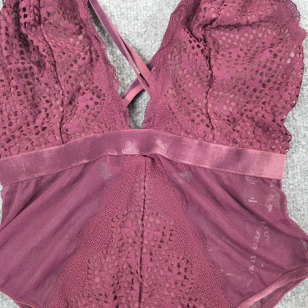 Victoria's Secret Teddy Womens Medium Purple Lace Sheer One Piece Lingerie
